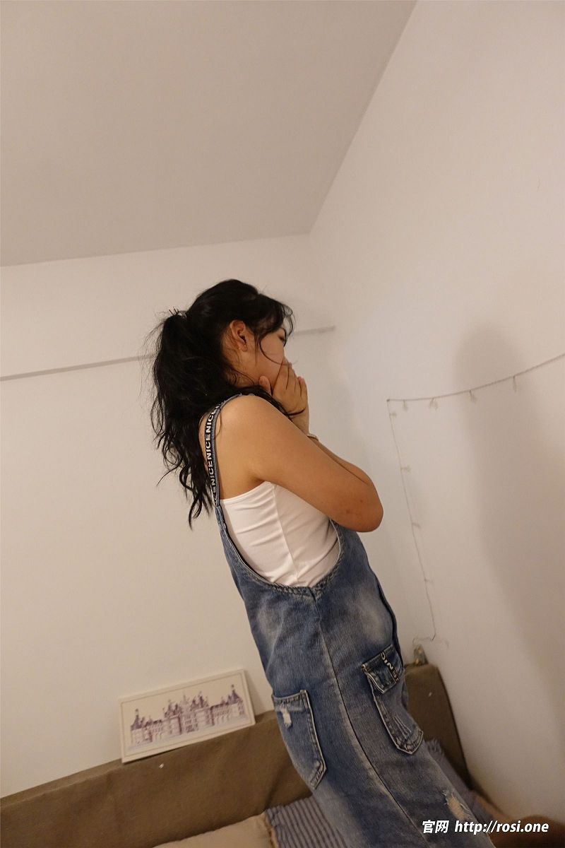 [ROSI美女图]2023.04.02 NO.4136-芒果图库