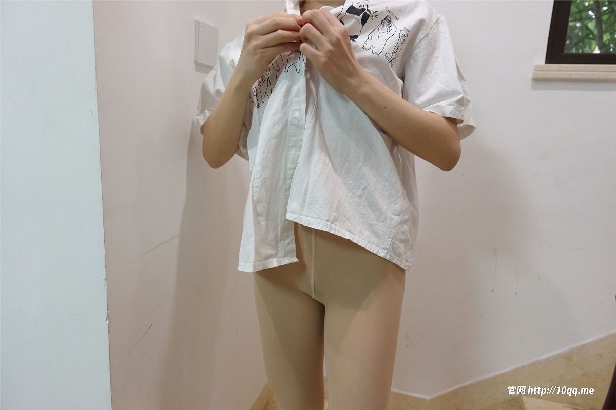 图片[2]-[ROSI美女图]口罩系列 2023.01.10 NO.2403-芒果图库