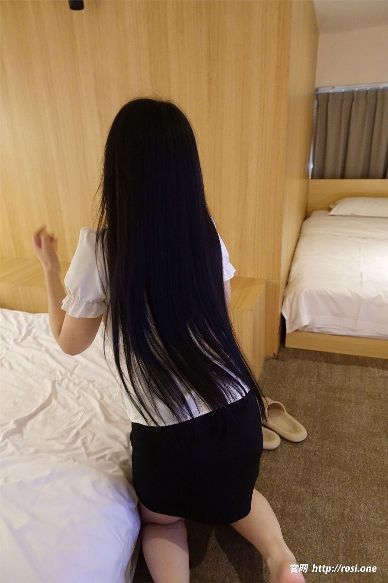 图片[5]-[ROSI美女图]2023.08.14 NO.4270-芒果图库