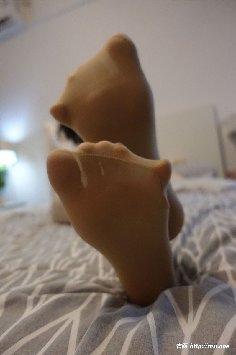 图片[3]-[ROSI美女图]2023.09.06 NO.4293-芒果图库