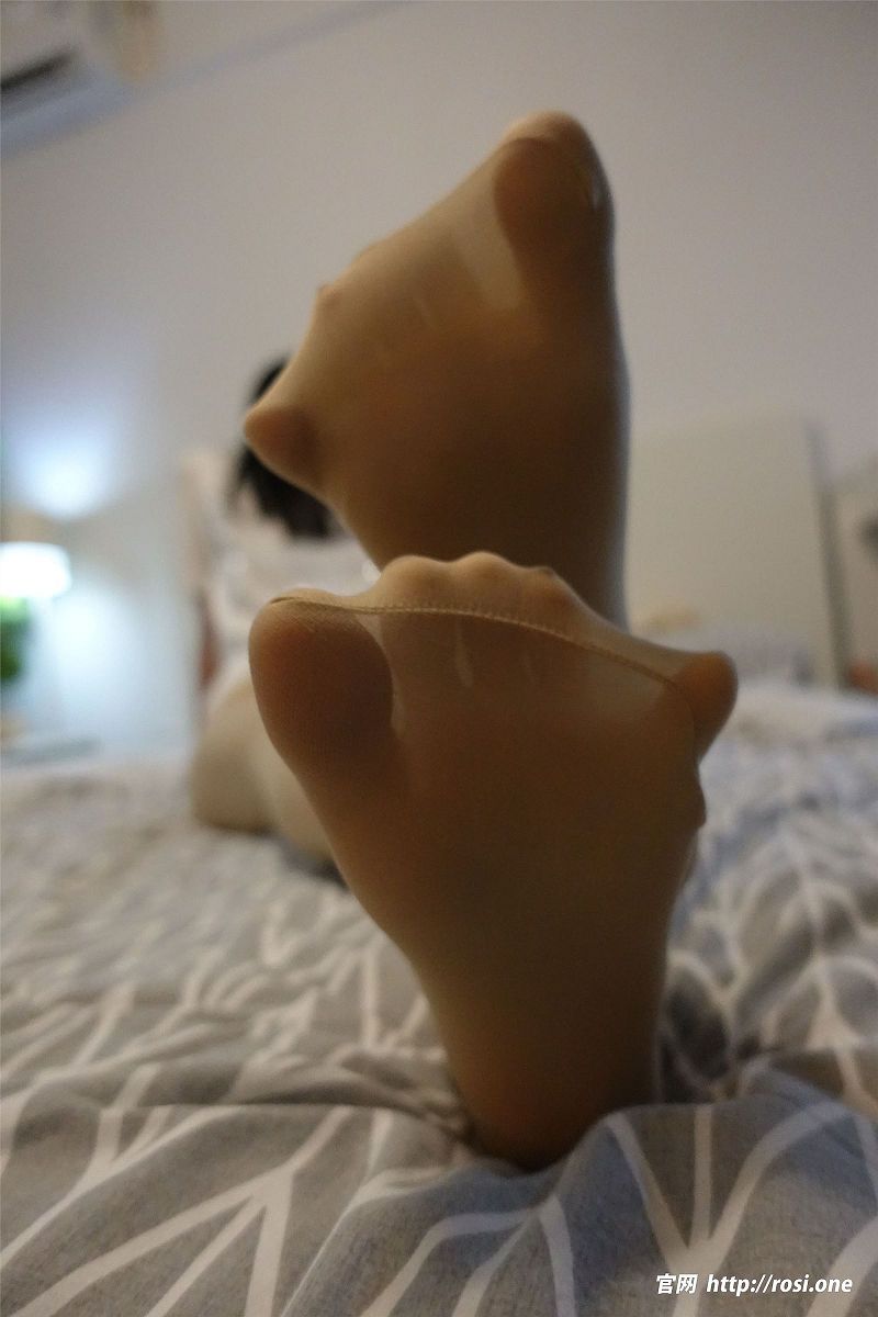 图片[4]-[ROSI美女图]2023.09.06 NO.4293-芒果图库