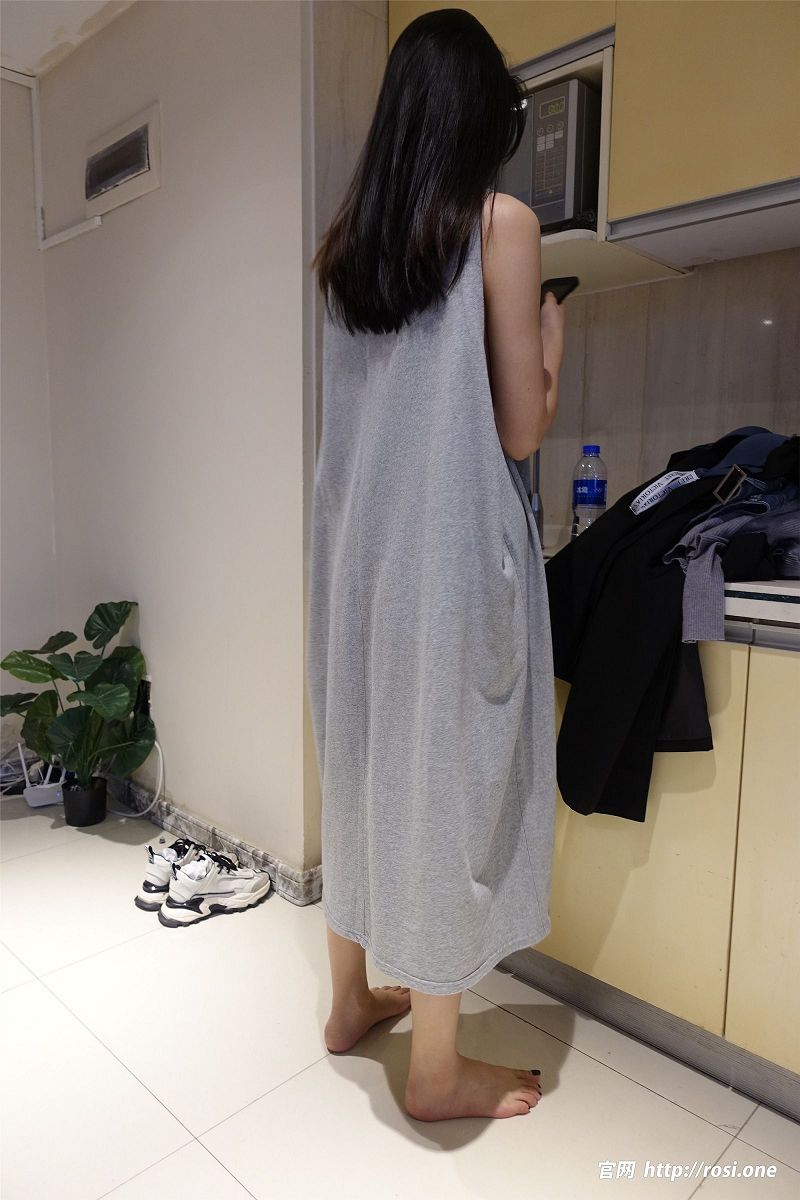 [ROSI美女图]2023.09.16 NO.4303-芒果图库