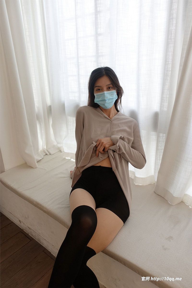 [ROSI美女图]口罩系列 2023.08.15 NO.2620-芒果图库