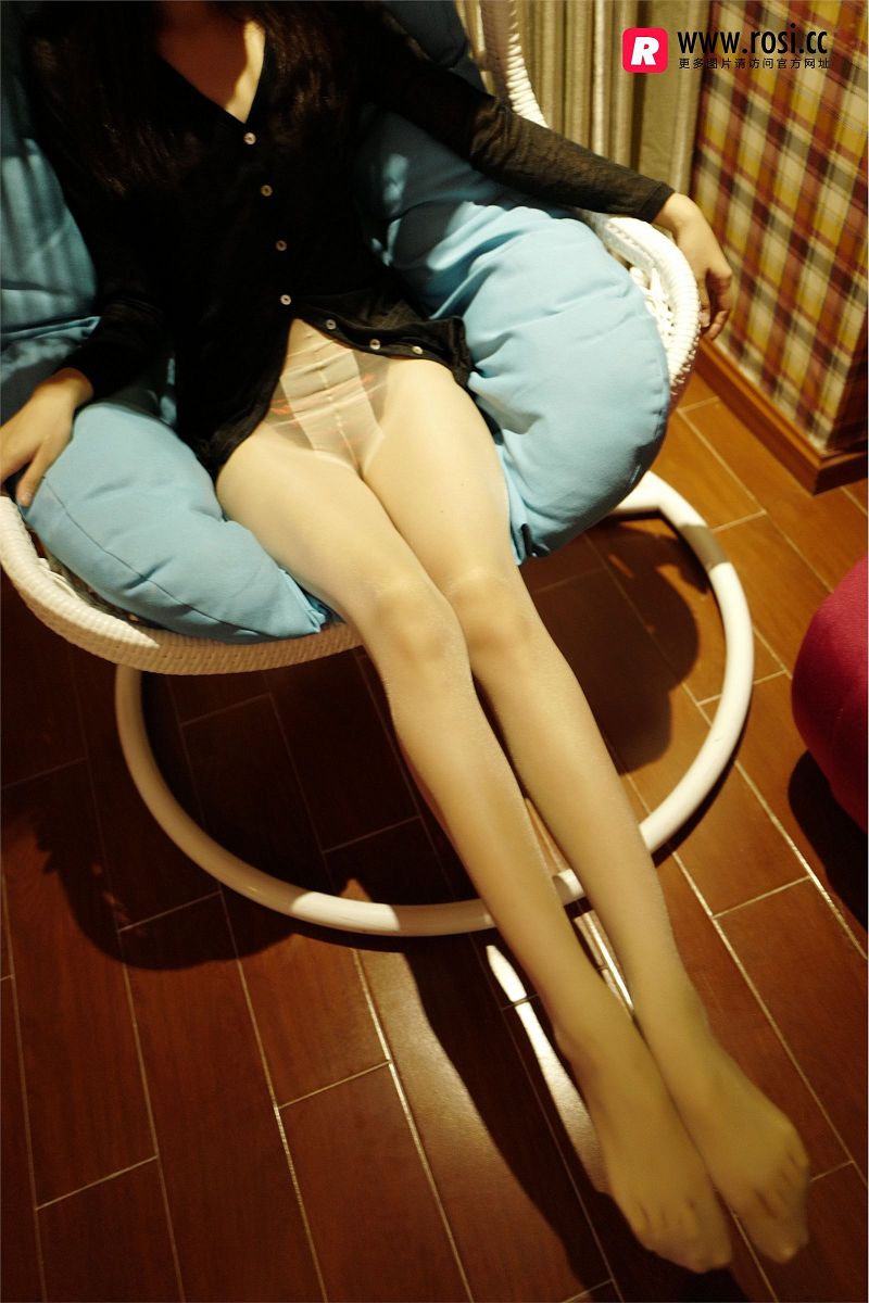 图片[3]-[ROSI美女图]2017.04.05 NO.1946-芒果图库