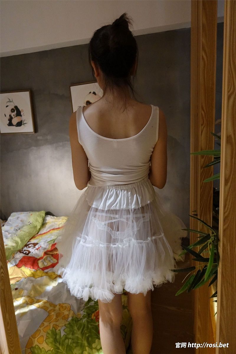 图片[3]-[ROSI美女图]2023.12.31 NO.4409-芒果图库