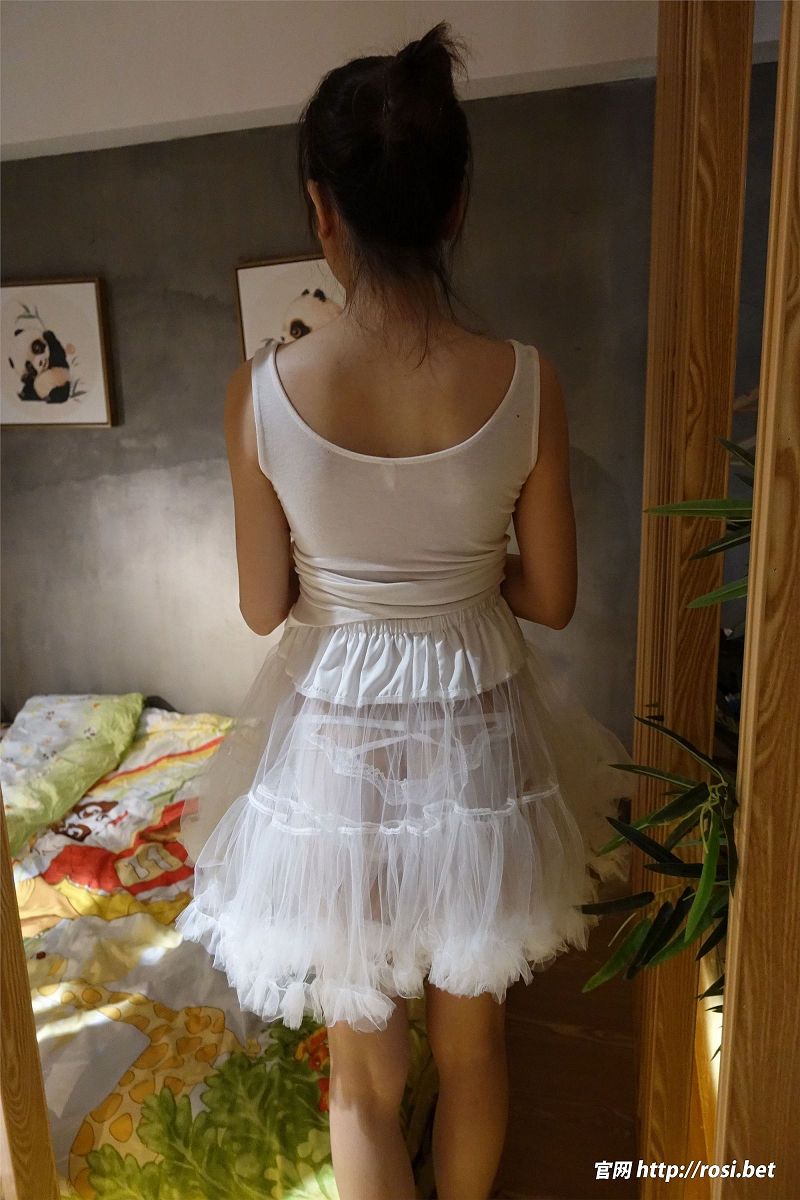 图片[4]-[ROSI美女图]2023.12.31 NO.4409-芒果图库