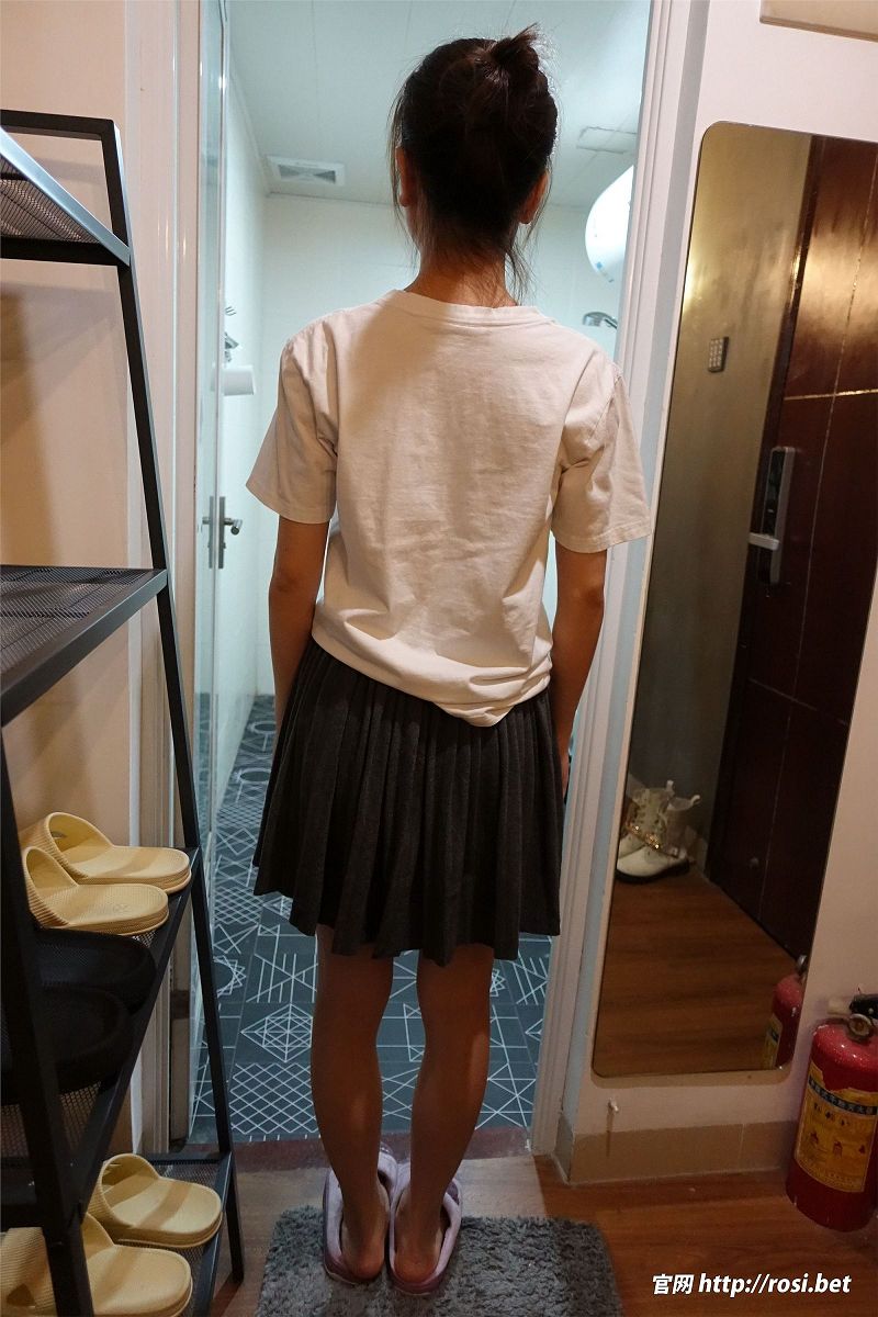 图片[6]-[ROSI美女图]2024.01.02 NO.4411-芒果图库