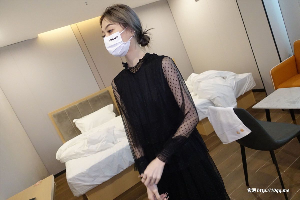 [ROSI美女图]口罩系列 2023.10.16 NO.2682-芒果图库