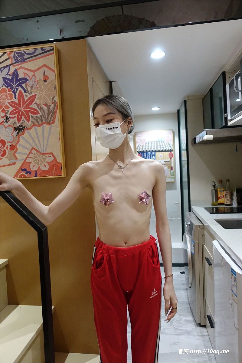 [ROSI美女图]口罩系列 2023.10.22 NO.2688-芒果图库