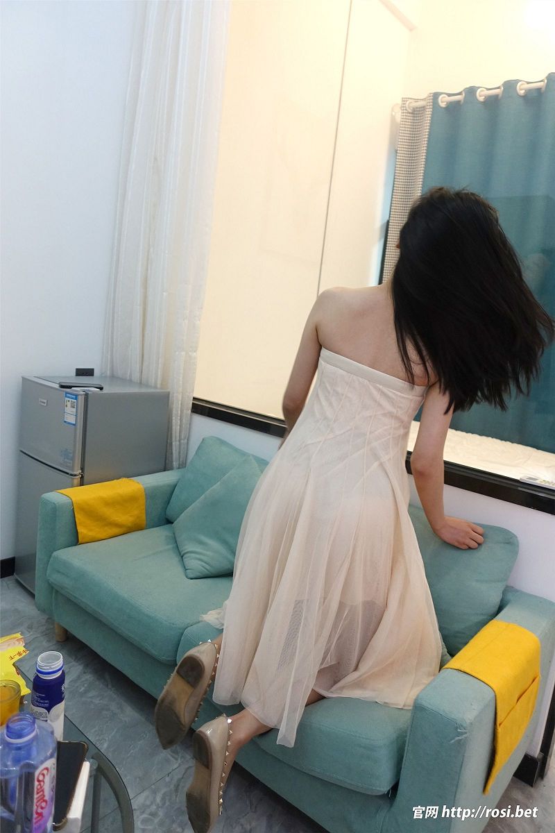 图片[8]-[ROSI美女图]2024.02.01 NO.4441-芒果图库