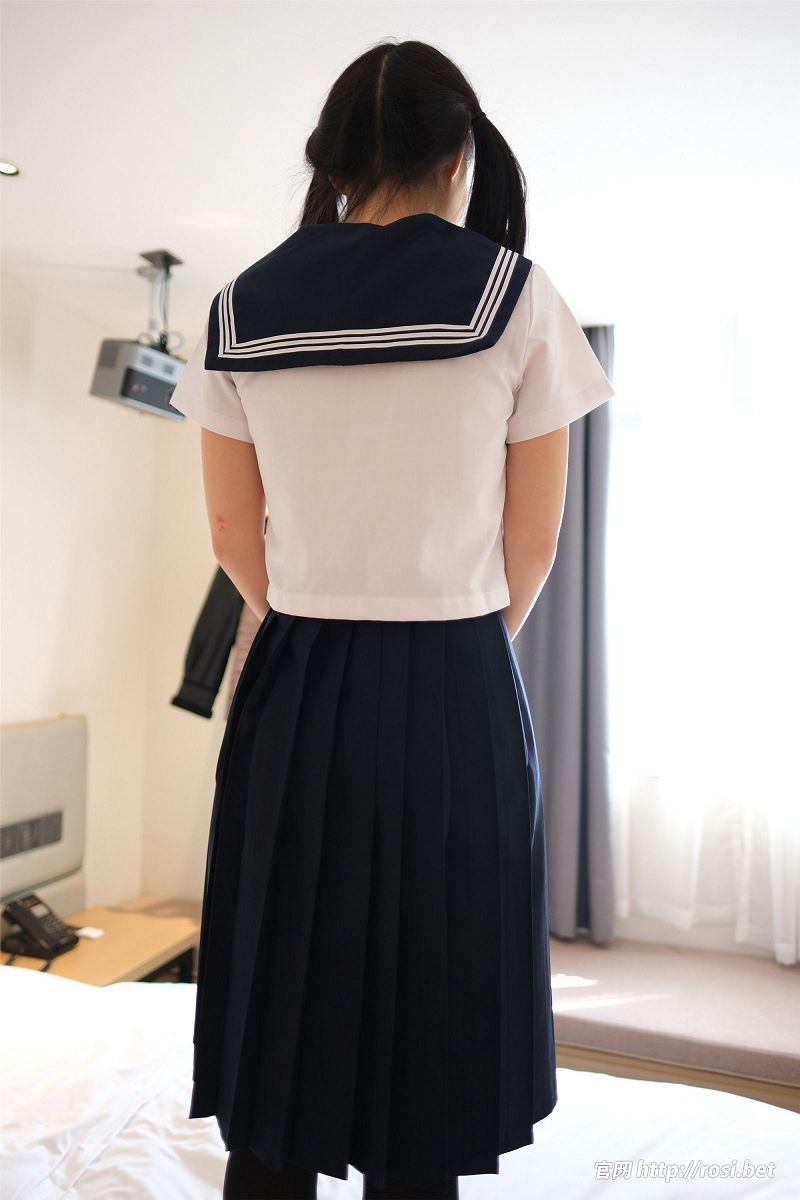 图片[4]-[ROSI美女图]2024.02.03 NO.4443-芒果图库