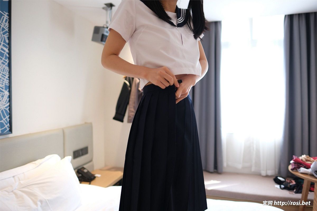 图片[2]-[ROSI美女图]2024.02.03 NO.4443-芒果图库