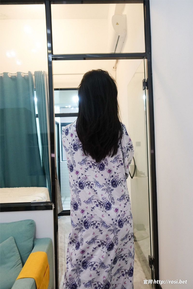 [ROSI美女图]2024.02.10 NO.4450-芒果图库