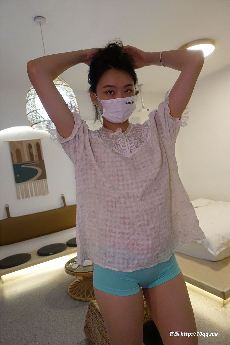 [ROSI美女图]口罩系列 2023.12.06 NO.2733-芒果图库