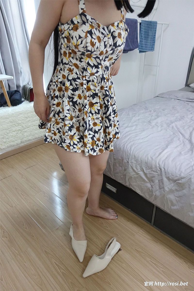 图片[8]-[ROSI美女图]2024.03.02 NO.4471-芒果图库