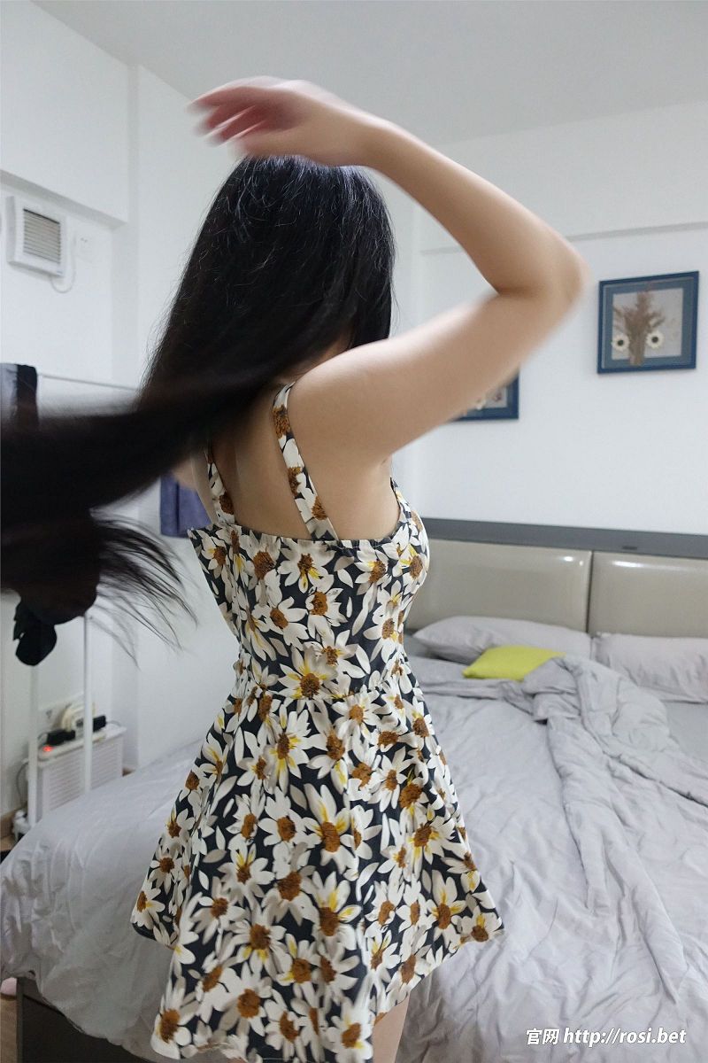 图片[4]-[ROSI美女图]2024.03.02 NO.4471-芒果图库