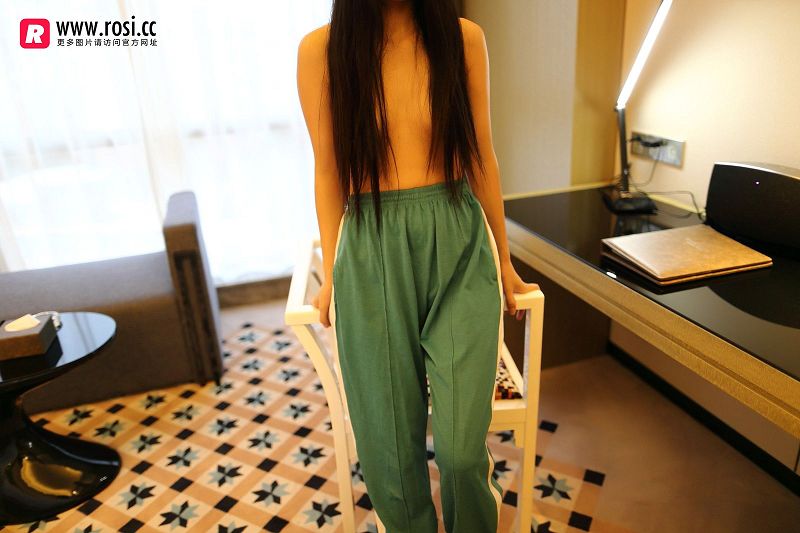 图片[4]-[ROSI美女图]2017.06.13 NO.2015-芒果图库