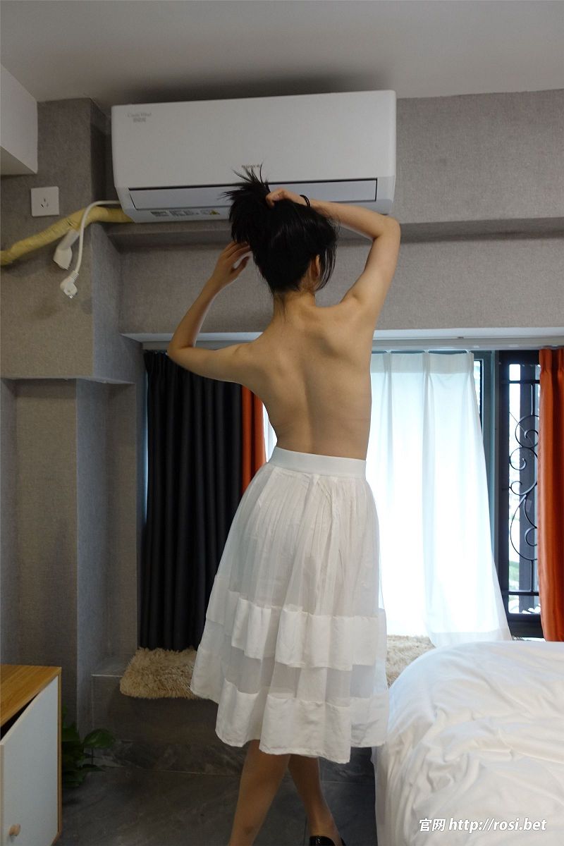 图片[8]-[ROSI美女图]2024.03.31 NO.4500-芒果图库