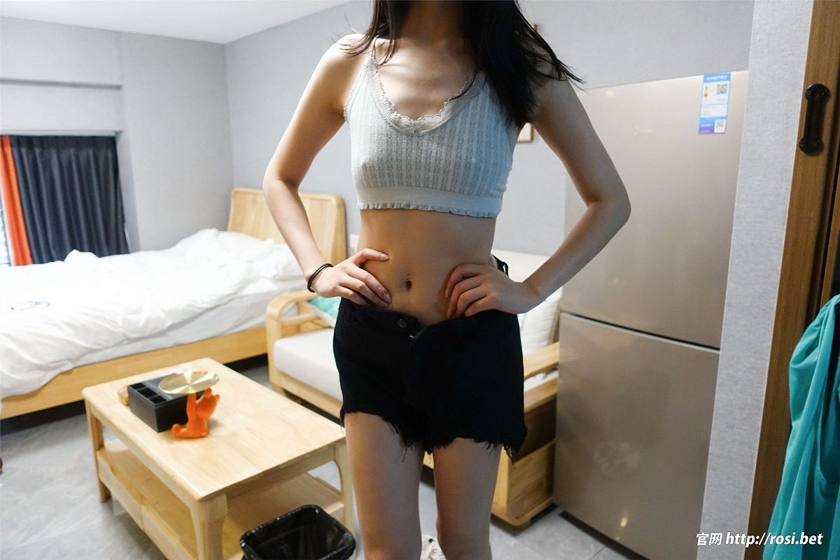 图片[3]-[ROSI美女图]2024.04.10 NO.4510-芒果图库