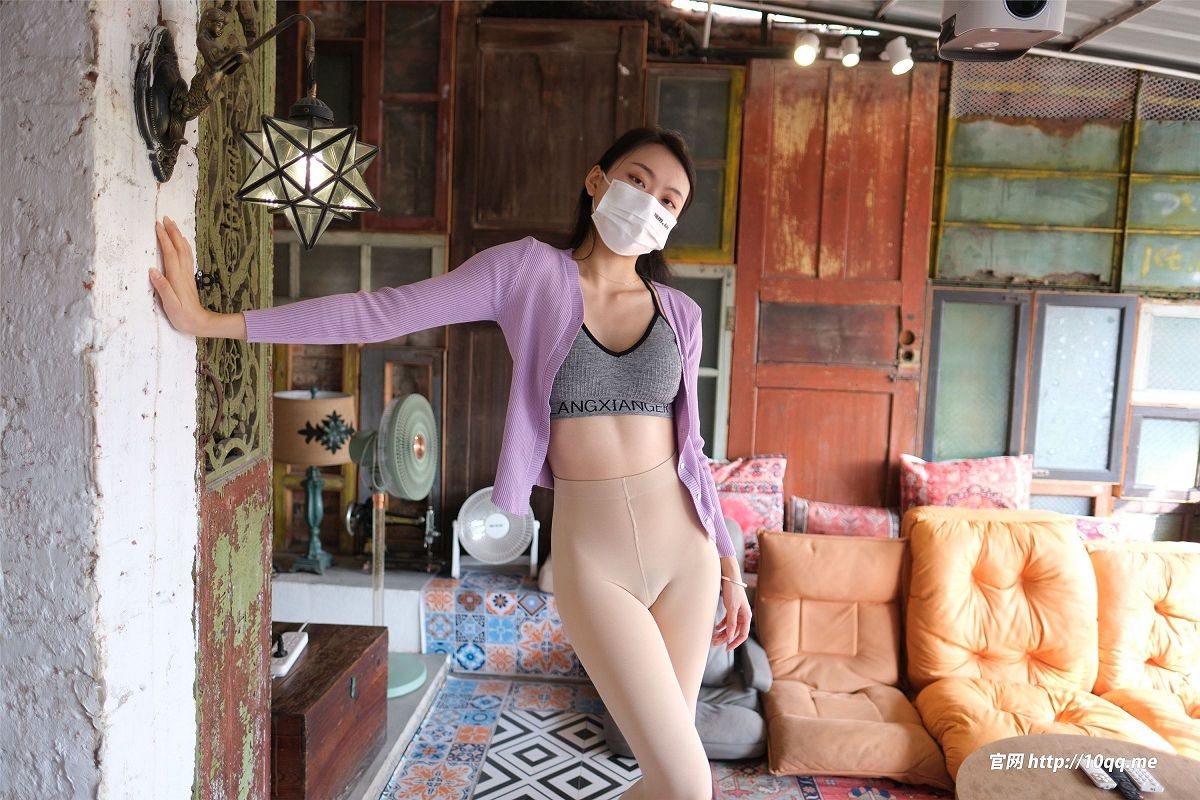 [ROSI美女图]口罩系列 2024.02.08 NO.2797-芒果图库