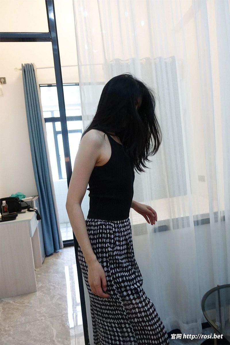 [ROSI美女图]2024.04.30 NO.4530-芒果图库