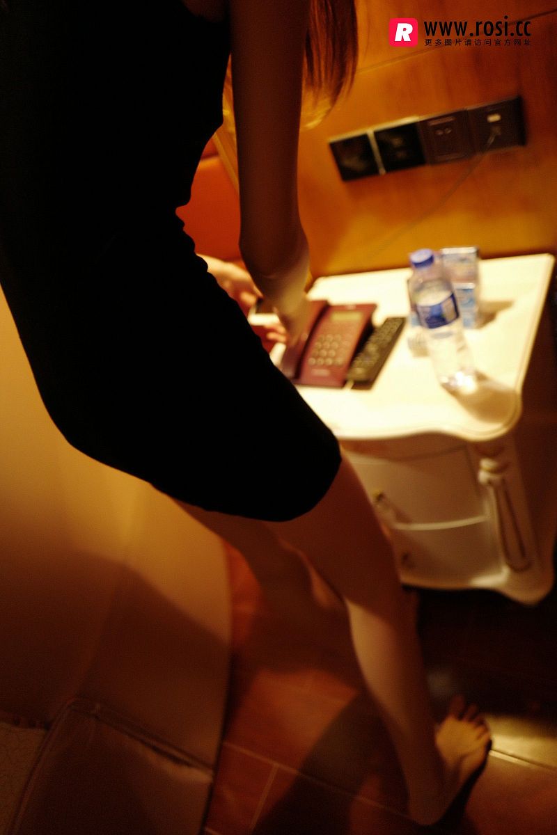 图片[2]-[ROSI美女图]2017.07.18 NO.2050-芒果图库