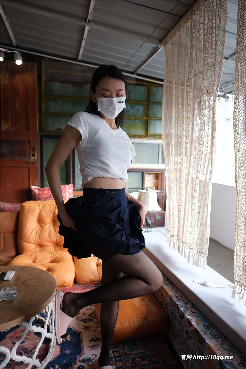 [ROSI美女图]口罩系列 2024.03.04 NO.2822-芒果图库