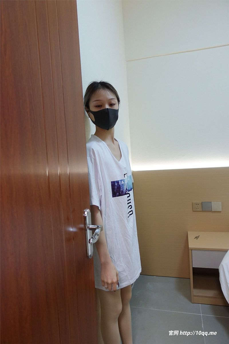 图片[3]-[ROSI美女图]口罩系列 2024.03.09 NO.2827-芒果图库