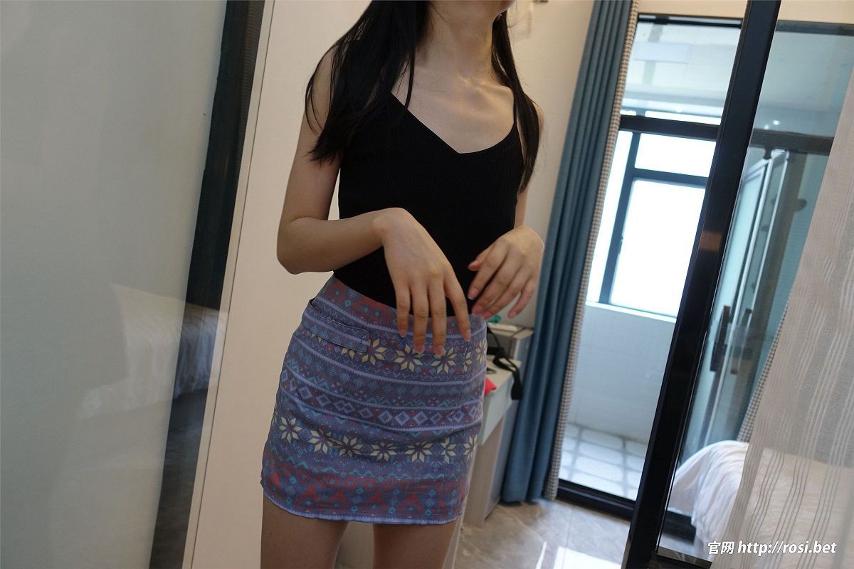 图片[6]-[ROSI美女图]2024.05.21 NO.4551-芒果图库