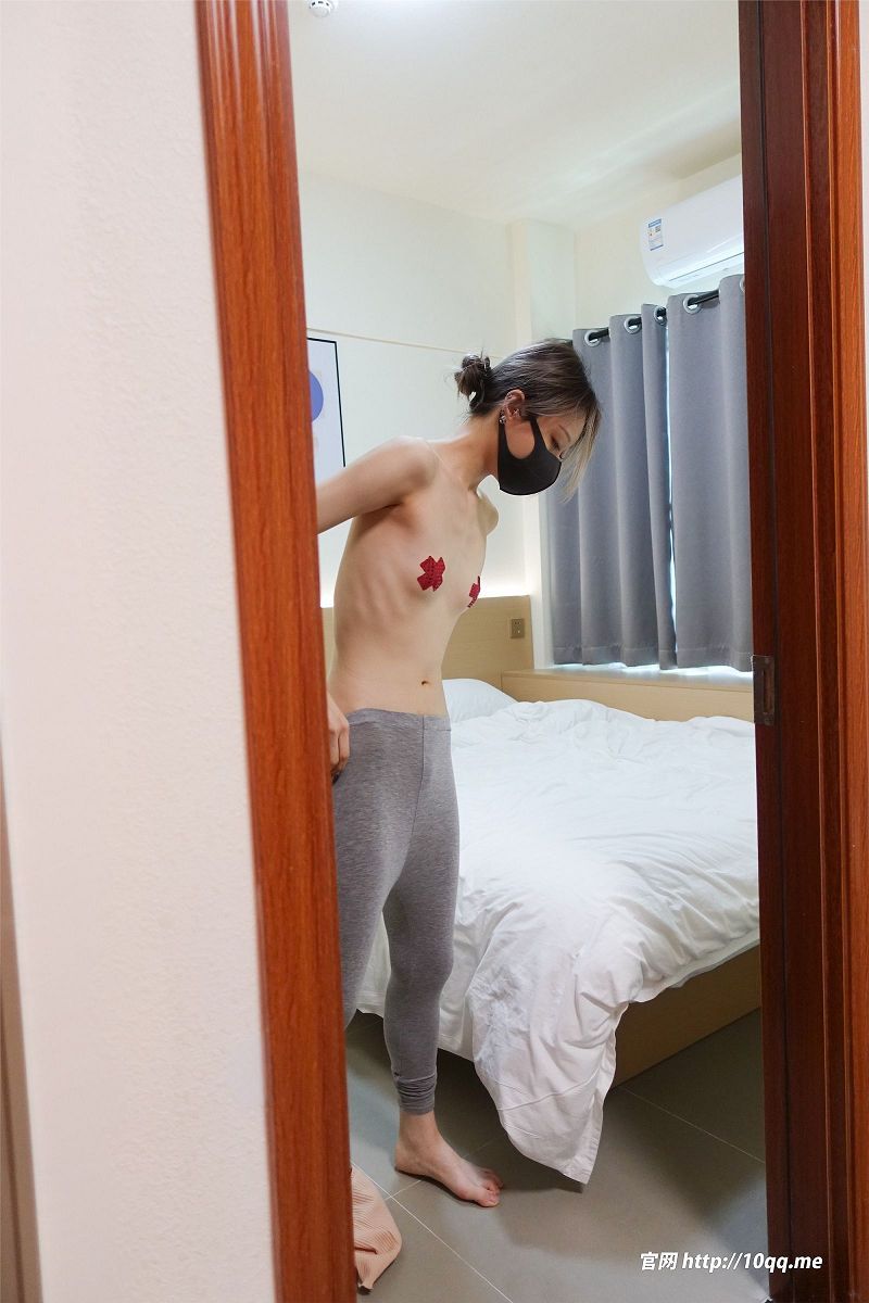 [ROSI美女图]口罩系列 2024.04.01 NO.2850-芒果图库