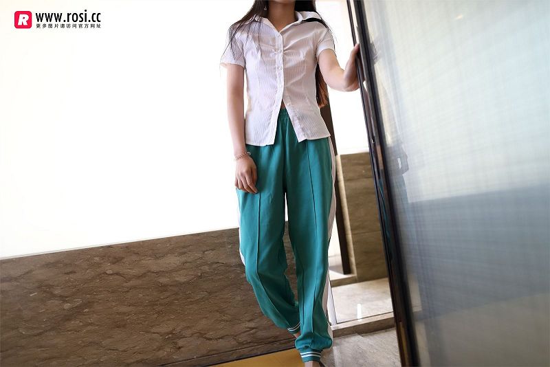 图片[2]-[ROSI美女图]2017.08.08 NO.2071-芒果图库