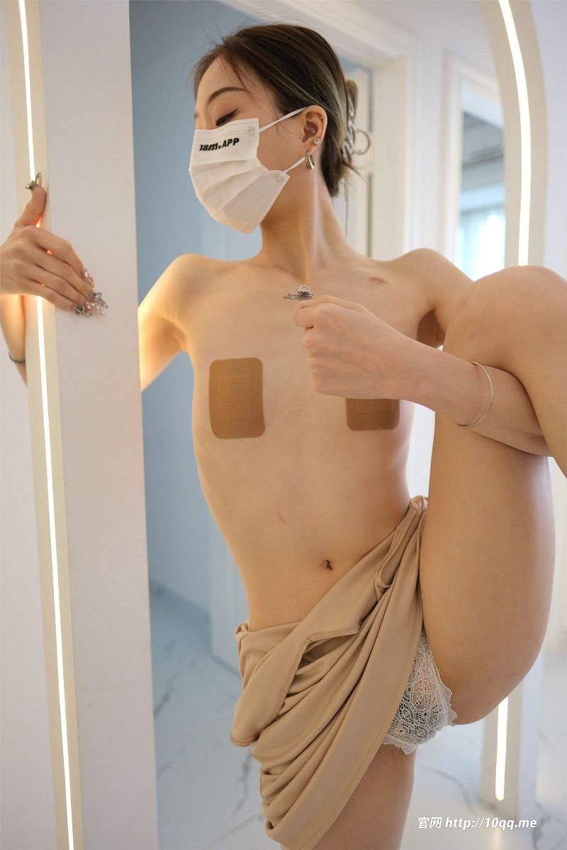 [ROSI美女图]口罩系列 2024.05.28 NO.2907-芒果图库