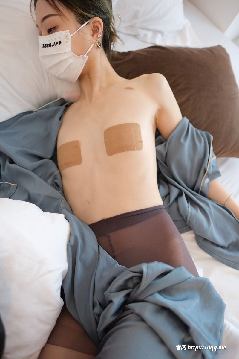 [ROSI美女图]口罩系列 2024.06.04 NO.2914-芒果图库