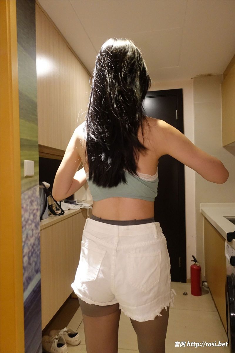图片[3]-[ROSI美女图]2024.07.07 NO.4598-芒果图库