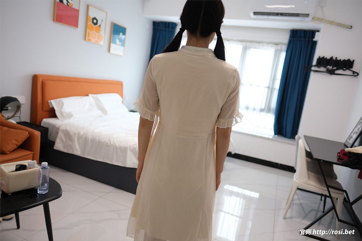 [ROSI美女图]2024.07.18 NO.4609-芒果图库