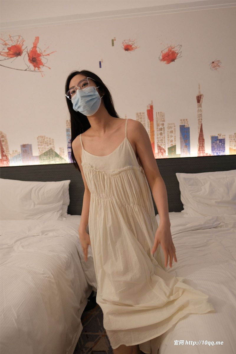 [ROSI美女图]口罩系列 2024.08.02 NO.2973-芒果图库