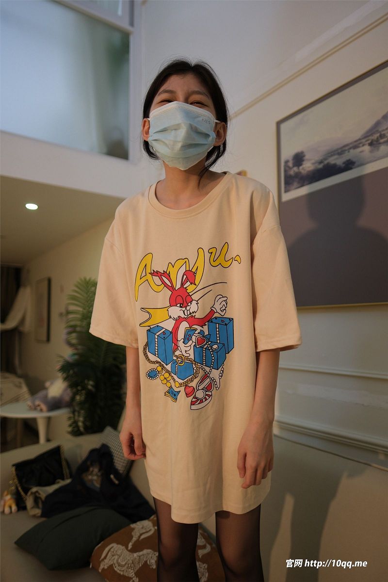 [ROSI美女图]口罩系列 2024.08.12 NO.2983-芒果图库