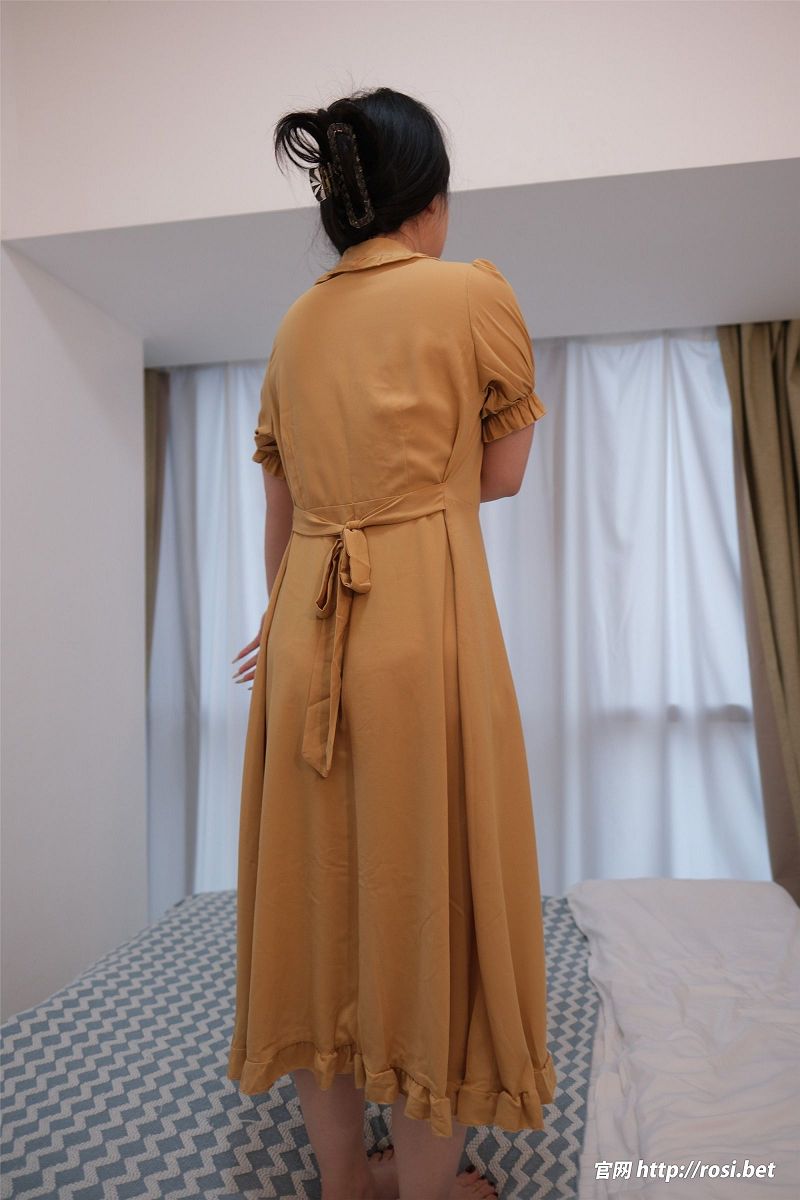 图片[4]-[ROSI美女图]2024.09.03 NO.4656-芒果图库