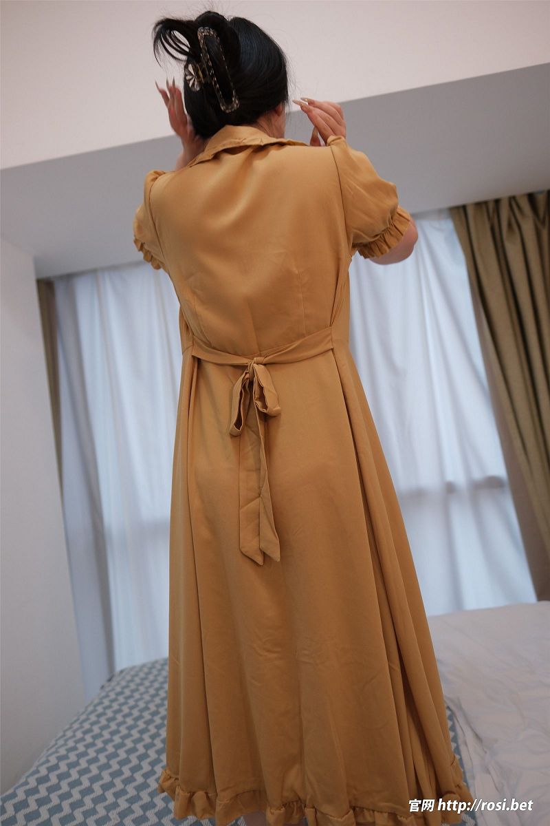 [ROSI美女图]2024.09.03 NO.4656-芒果图库