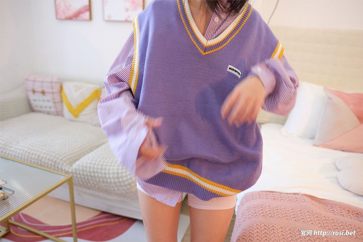 [ROSI美女图]2024.09.12 NO.4665-芒果图库