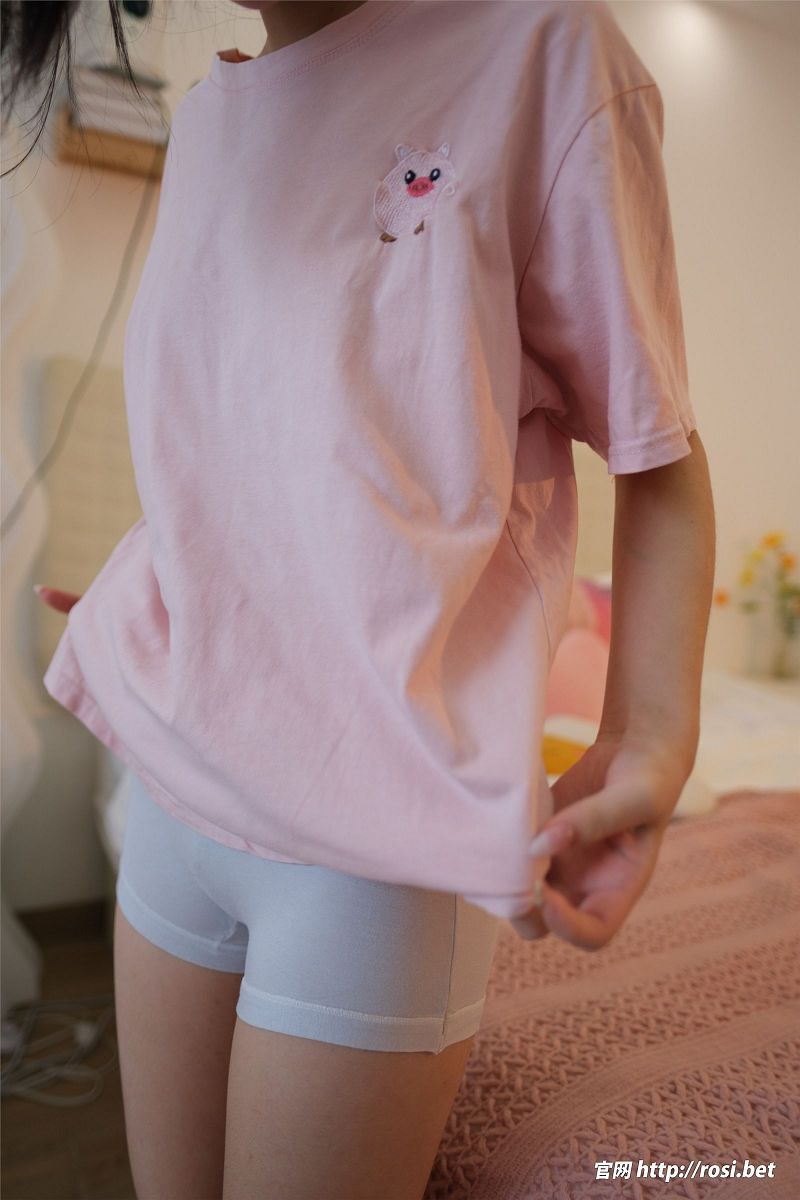 [ROSI美女图]2024.09.17 NO.4670-芒果图库