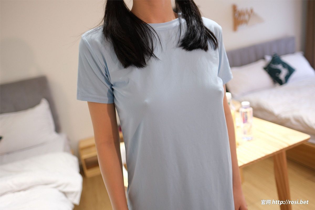 图片[3]-[ROSI美女图]2024.09.18 NO.4671-芒果图库