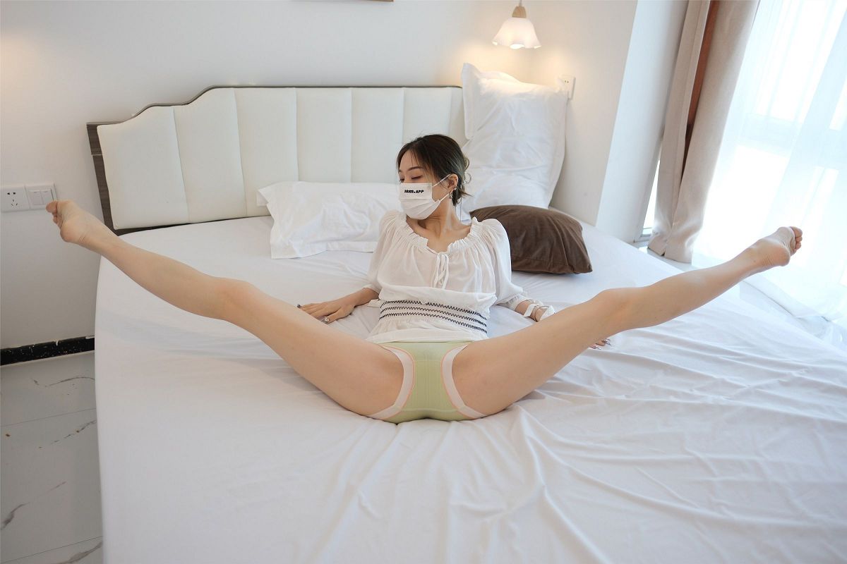 图片[5]-[ROSI美女图]口罩系列 2024.10.12 NO.3044-芒果图库