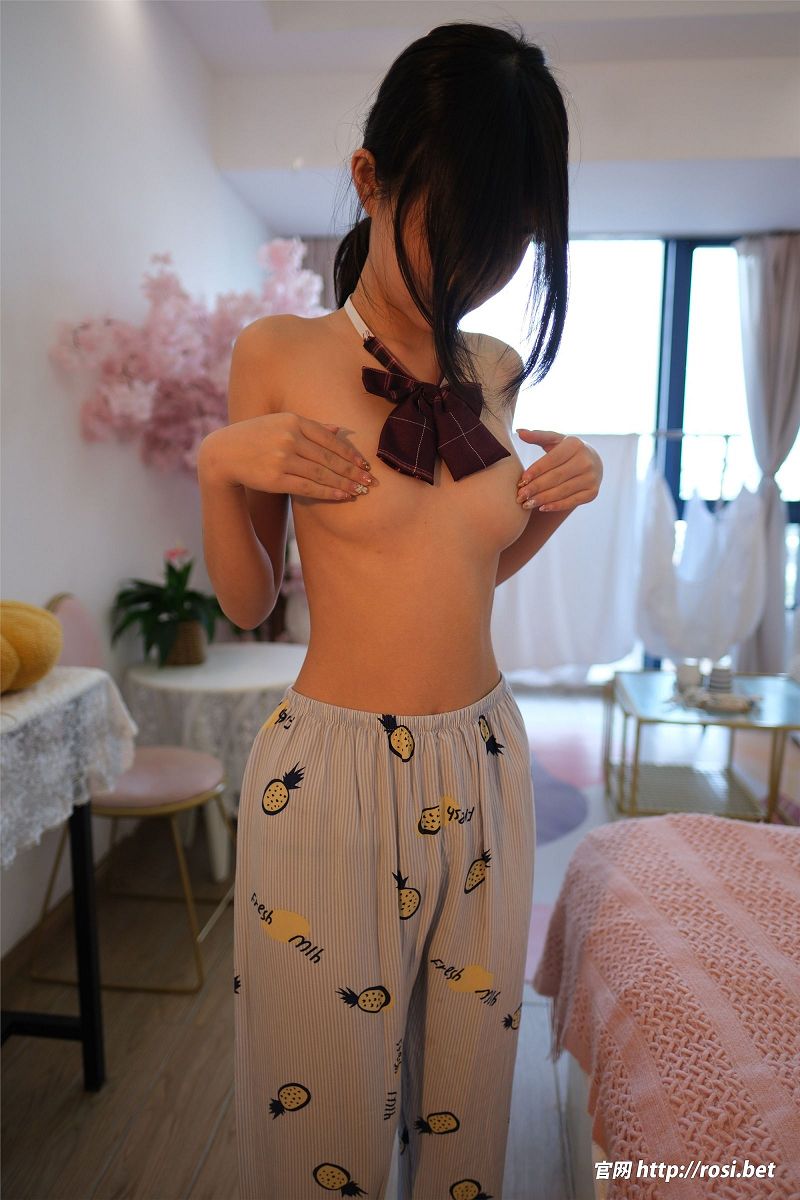 [ROSI美女图]2024.10.29 NO.4712-芒果图库