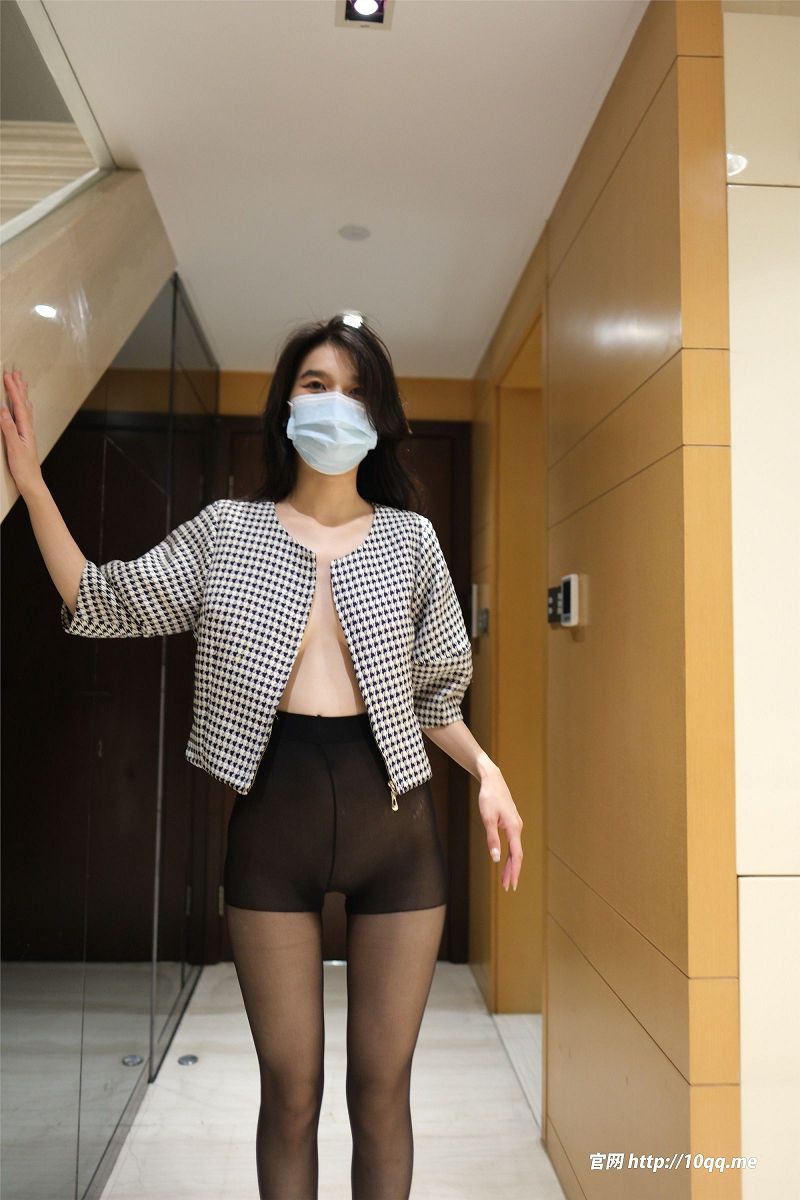 [ROSI美女图]口罩系列 2024.10.30 NO.3062-芒果图库