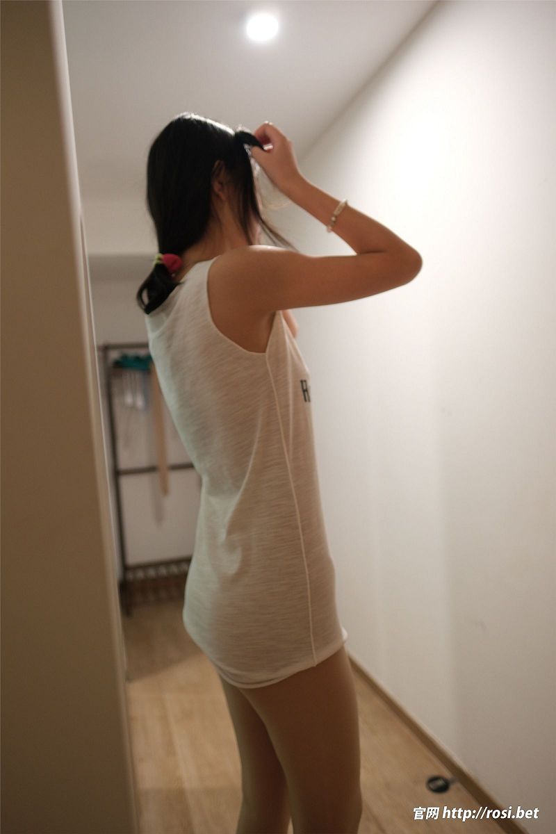 图片[3]-[ROSI美女图]2024.11.26 NO.4740-芒果图库