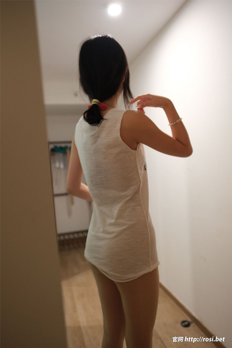 图片[4]-[ROSI美女图]2024.11.26 NO.4740-芒果图库