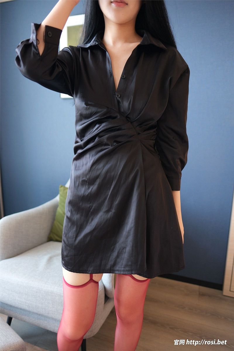 图片[4]-[ROSI美女图]2024.12.18 NO.4762-芒果图库