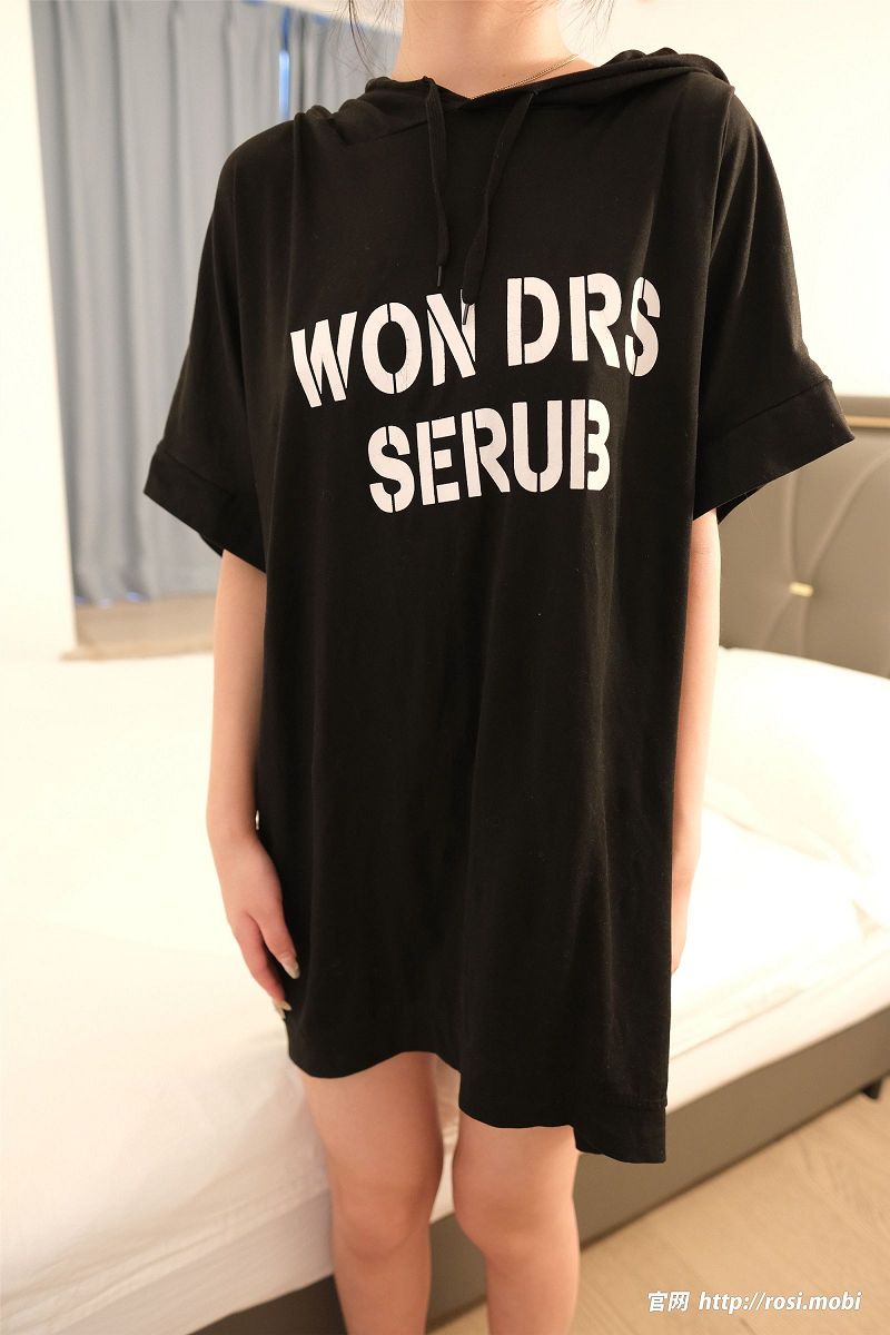 图片[2]-[ROSI美女图]2025.01.14 NO.4789-芒果图库