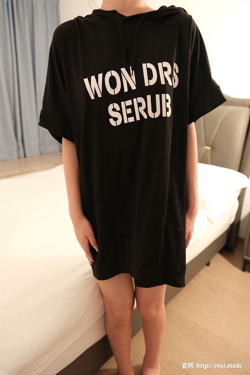 [ROSI美女图]2025.01.14 NO.4789-芒果图库